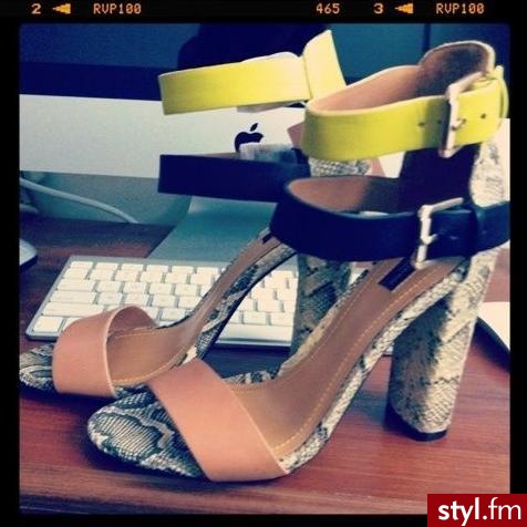 Sandały Buty Moda