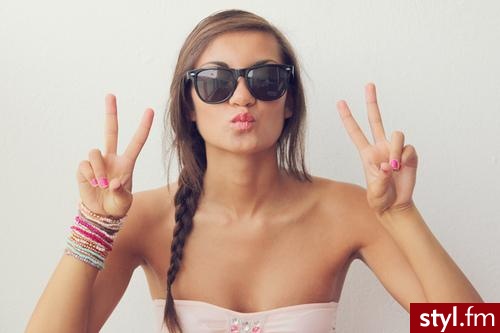 Brązowe Warkocze Proste Na co dzień Średnie Fryzury