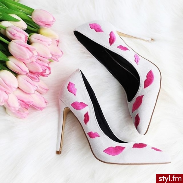 Szpilki Buty Moda