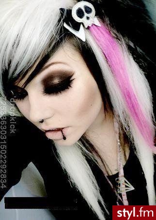 EMO Alternatywne Średnie Fryzury
