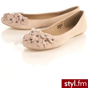 MARLIE Multi Flower - Polyvore. Pobrano ze strony: http://www.polyvore.com/marlie_multi_flower/thing?id=29340966 - Pozostałe Buty Moda