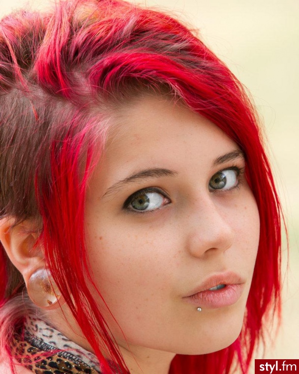 Kolorowe EMO Alternatywne Długie Fryzury