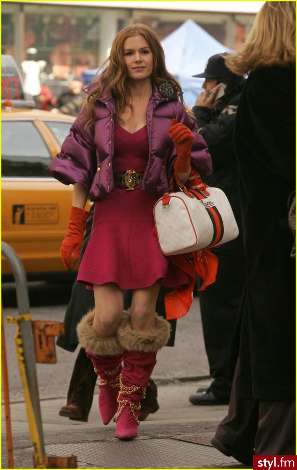 Isla Fisher na planie filmowym: \" Wyznania zakupoholiczki\" ;D - Pozostałe Ciuchy Moda