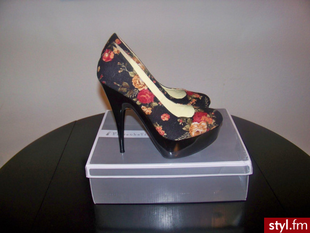 Szpilki Buty Moda