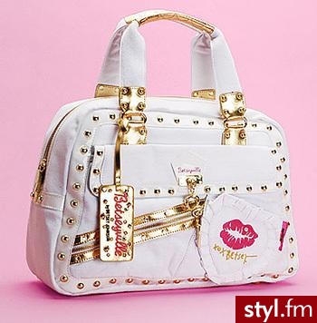 duża, biała skórzana torba nabita złotymi 'ćwiekami' Betseyville Betsey Johnson - 95$ - Pozostałe Torebki Moda