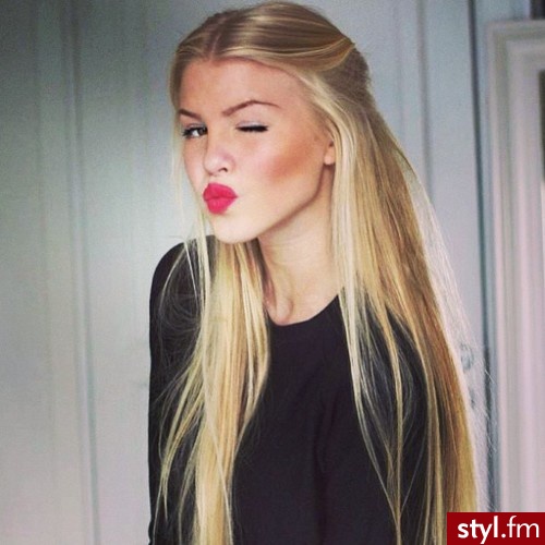 Blond Rozpuszczone Proste Na co dzień Długie Fryzury
