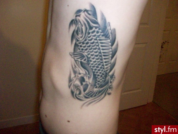 RYBA KOI. NARESZCIE KONIEC TATUAZU :) - Tatuaże