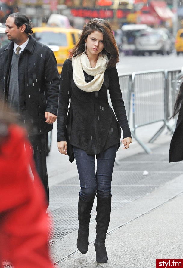 Selena Gomez - Moda uliczna Inne Moda