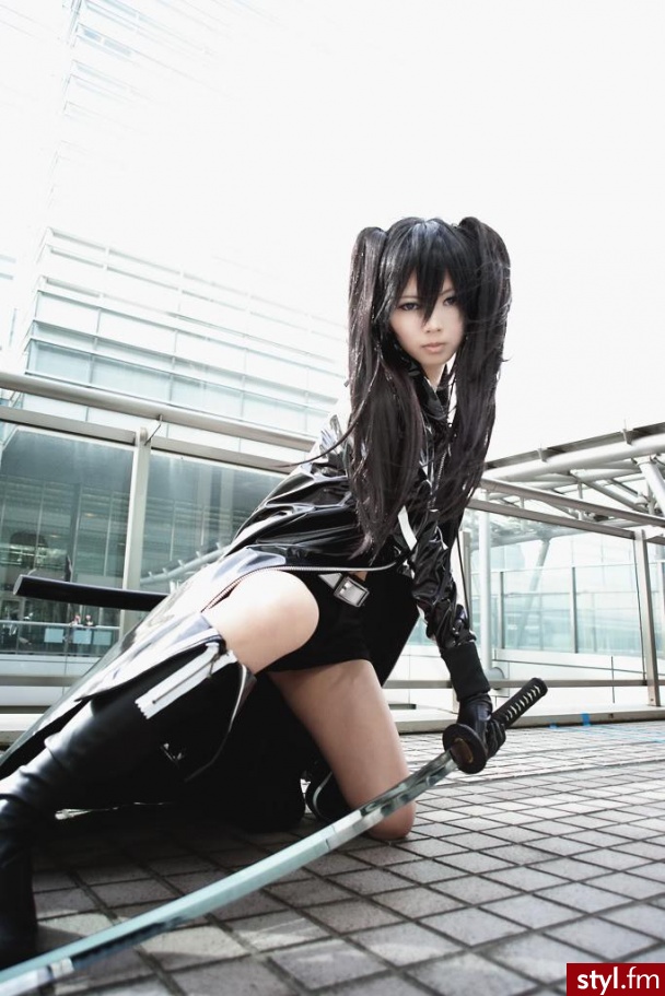 Cosplayyy. Wiecie moze z jakiego anime pochodzi ta pani? :D - Długie Fryzury