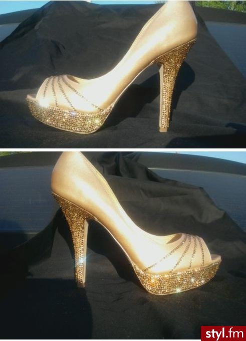 Szpilki Buty Moda