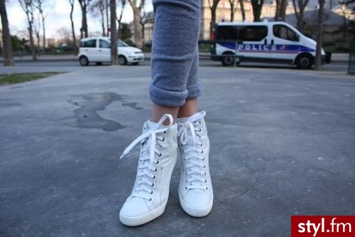Pozostałe Buty Moda