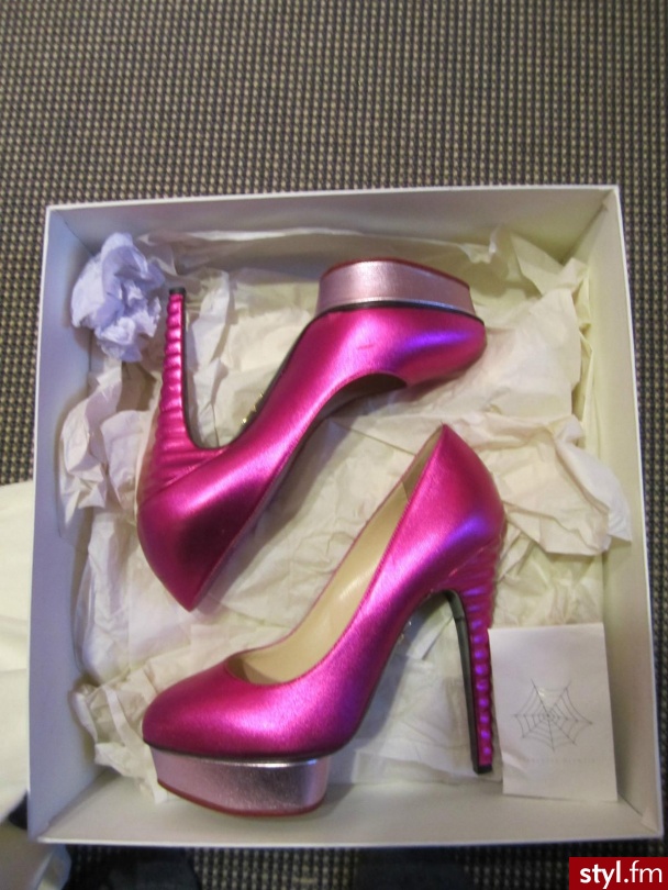 Szpilki Buty Moda