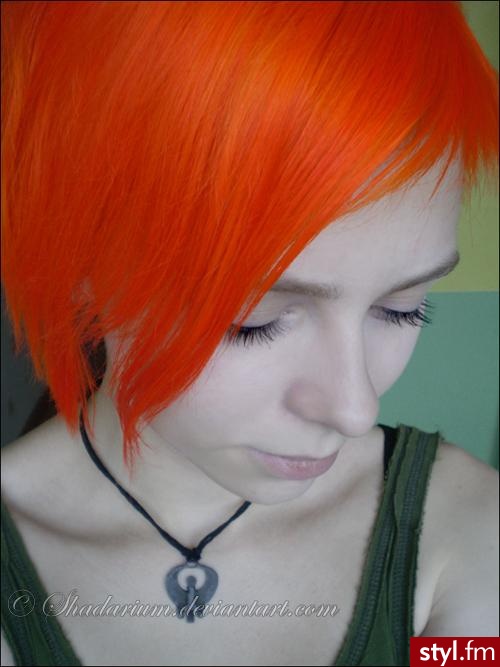 Średnie Fryzury
