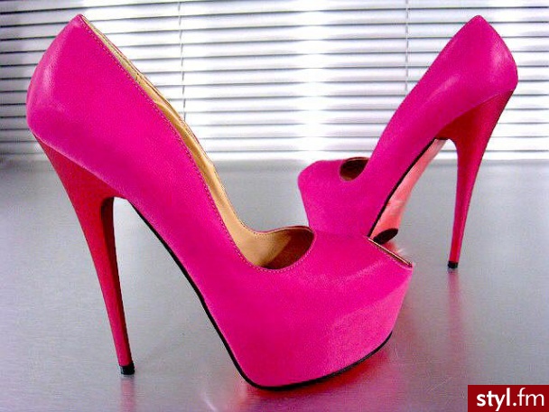 Szpilki Buty Moda