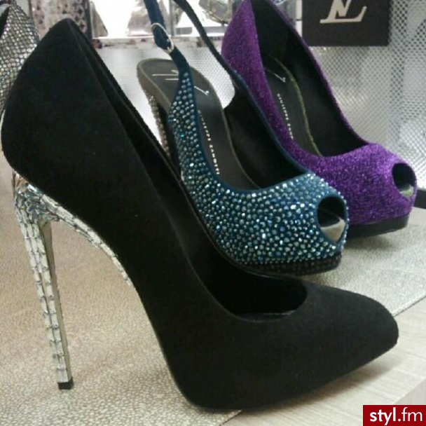 Szpilki Buty Moda