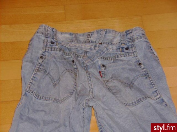 Rybaczki LEVI'S. mam do sprzedania rybaczki- marmurki firmy Levis rozmiar XS - Misz-masz