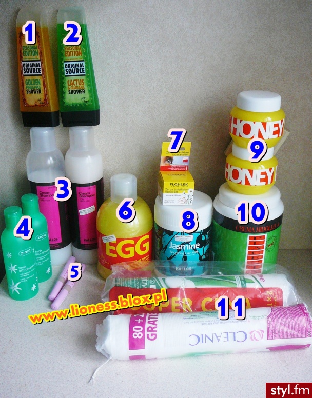 Informacje o tych produktach znajdziecie w FILMIKU: https://www.youtube.com/watch?v=oorBCk7Sz74 jak i w NOTCE NA BLOGU: http://lioness.blox.pl/2013/11/Haul-Moje-Zakupy-Produkty-do-wlosow-twarzy-i-ciala.html - Kosmetyki