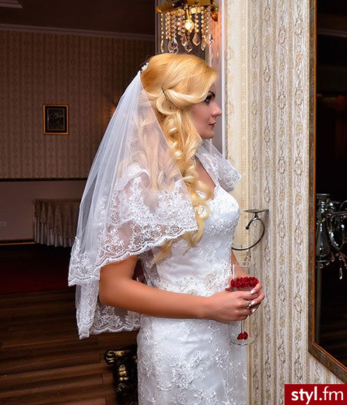 Ślubne Długie Fryzury