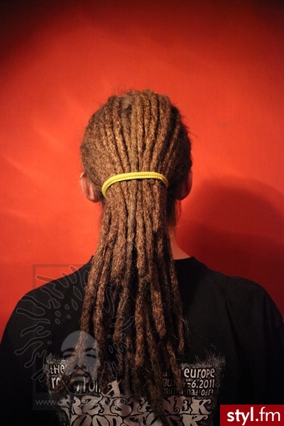 Dready http://www.dread-zone.pl - Dredy Alternatywne Średnie Męskie Fryzury
