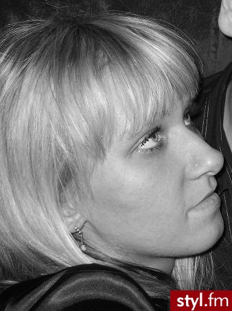 Średnie Fryzury