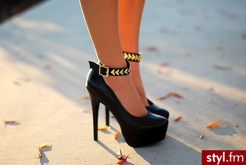 Szpilki Buty Moda