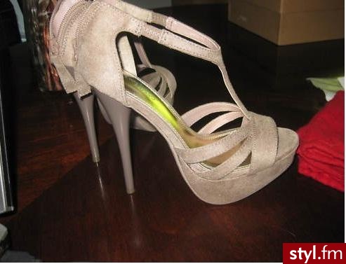 Szpilki Buty Moda