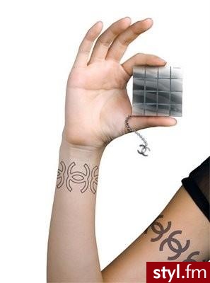 Telefon Chanel. - Gadżety Inne Moda