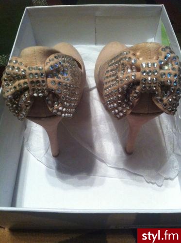 Szpilki Buty Moda