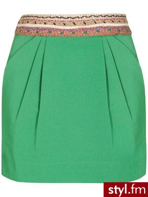 Średnie Spódnice Moda