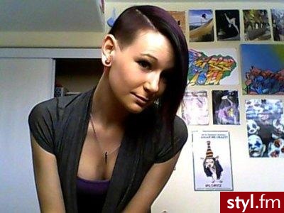 Średnie Fryzury