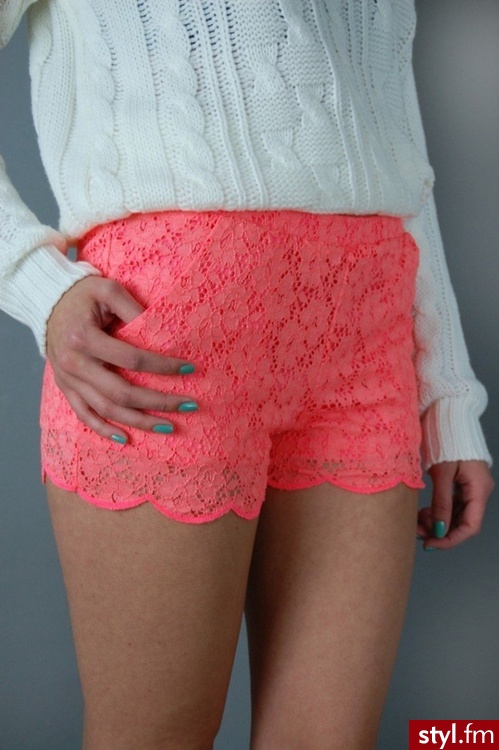 Szorty Spodnie Moda