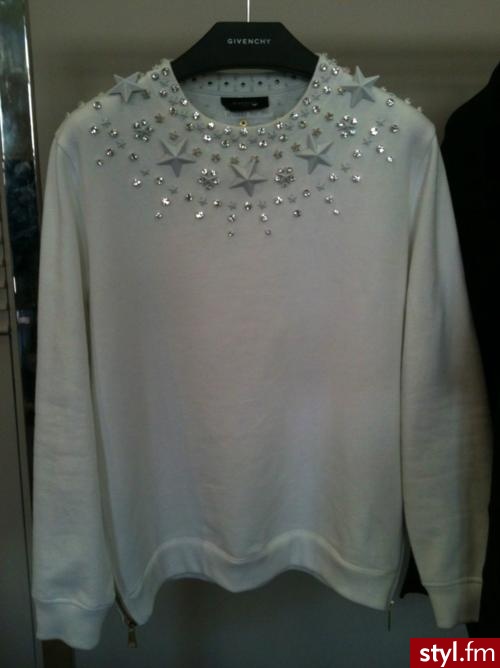 Swetry Ciuchy Moda