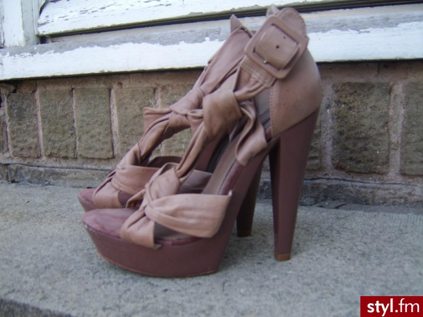 Pozostałe Buty Moda