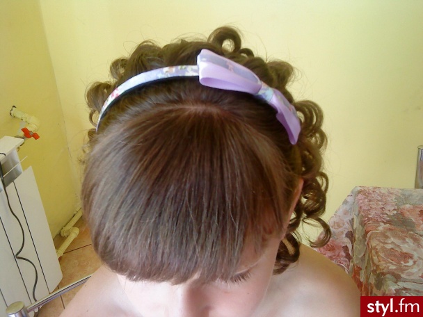 Brązowe Rozpuszczone Kręcone Wieczorowe Średnie Fryzury