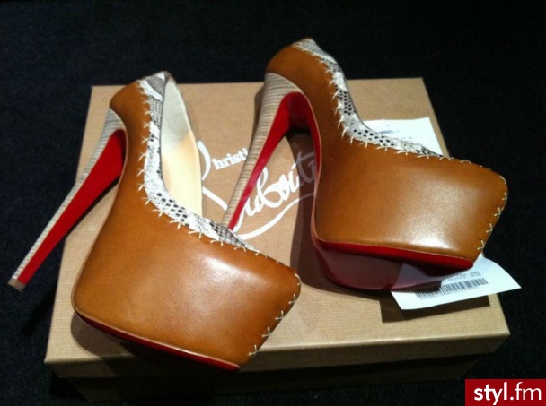 Szpilki Buty Moda