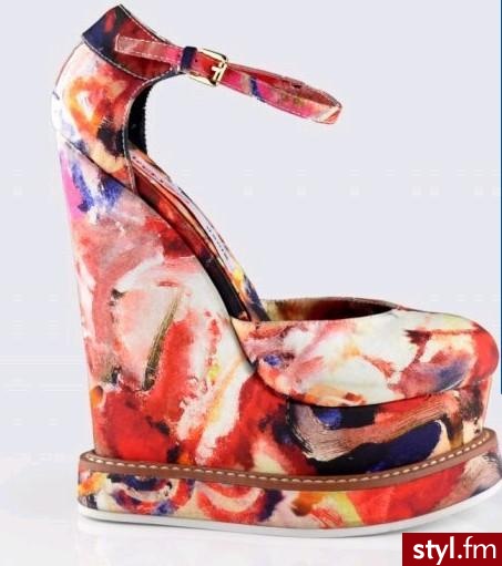 Kenzo 	255,20 zł - Pozostałe Buty Moda