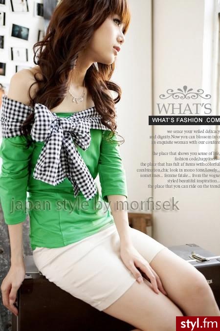 Japan Style. piękna bluzka Japan Style dostepna tutaj;

http://allegro.pl/item675627462_f_113_cudna_bluzka_duza_kokarda_japan_style.html - Pozostałe Ciuchy Moda