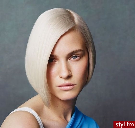 Blond Rozpuszczone Proste Na co dzień Krótkie Fryzury