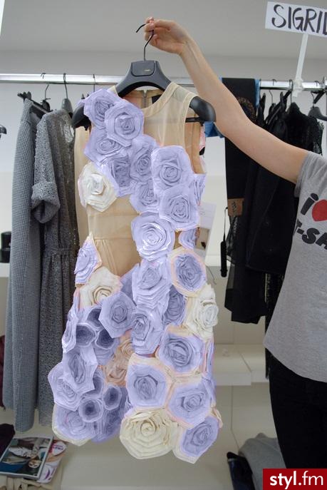 Sukienki Moda