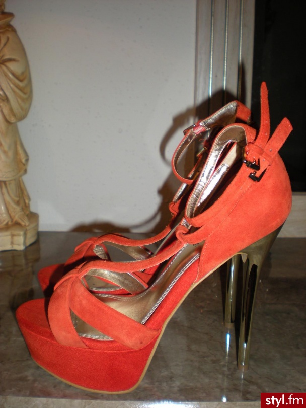 Szpilki Buty Moda