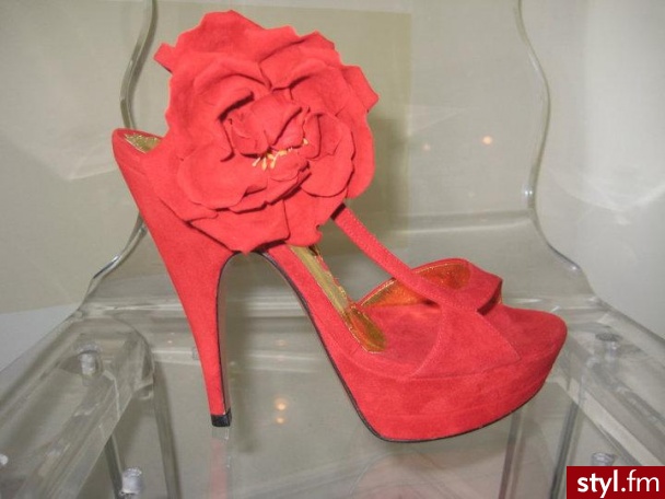Szpilki Buty Moda