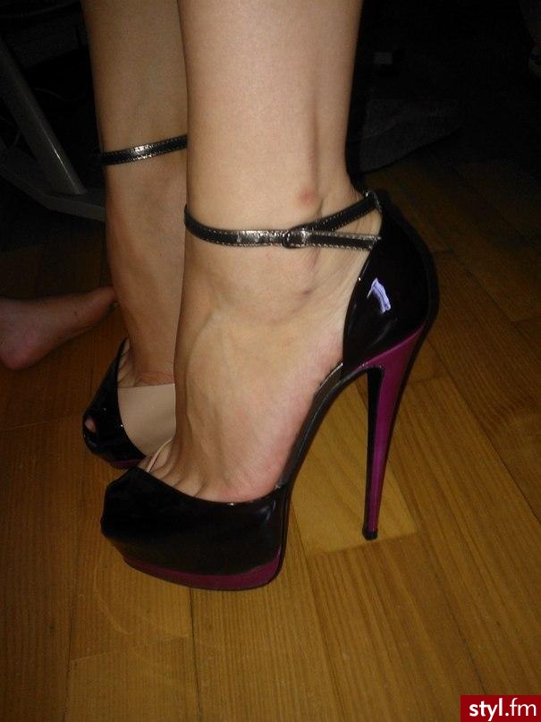Szpilki Buty Moda
