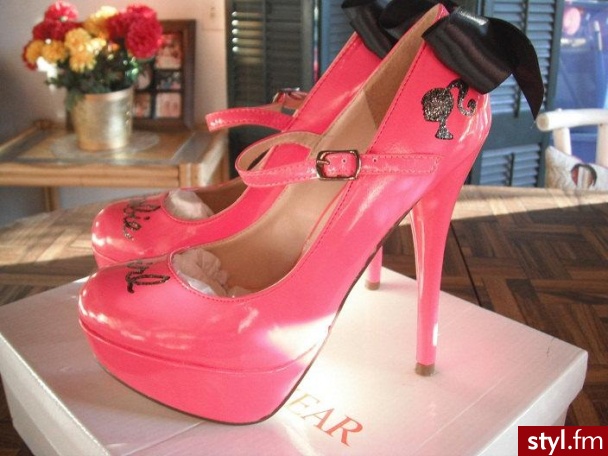 Szpilki Buty Moda