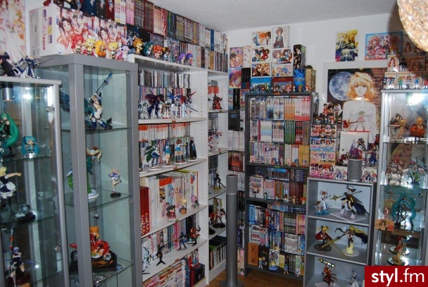 Otaku room!. To nie jest moj pokoj! Jak bedziecie grzeczni to moze swoj pokaze:D no i jako gratisa walnelam maniakalnych otaku :D! - Mój pokój Wnętrza