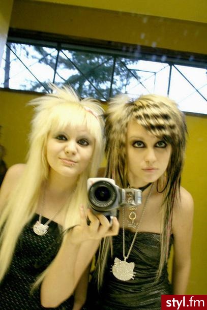 EMO Alternatywne Średnie Fryzury