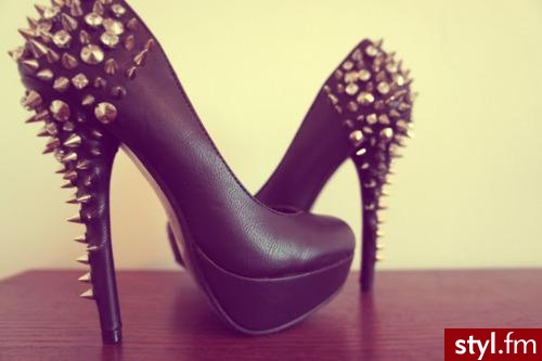Szpilki Buty Moda