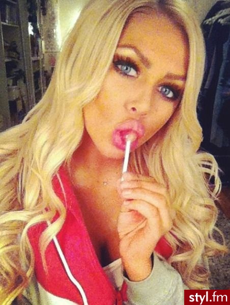 Blond Rozpuszczone Kręcone Na co dzień Długie Fryzury
