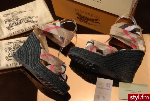 Pozostałe Buty Moda