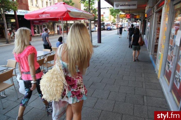 Blond Rozpuszczone Proste Na co dzień Długie Fryzury