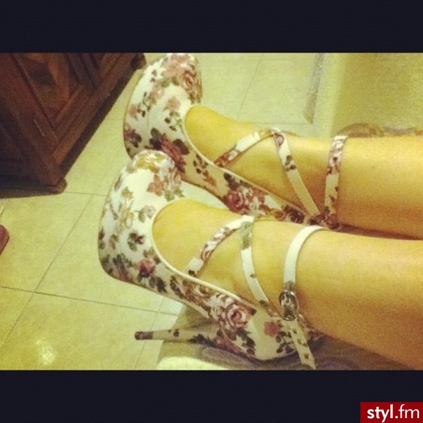 Szpilki Buty Moda